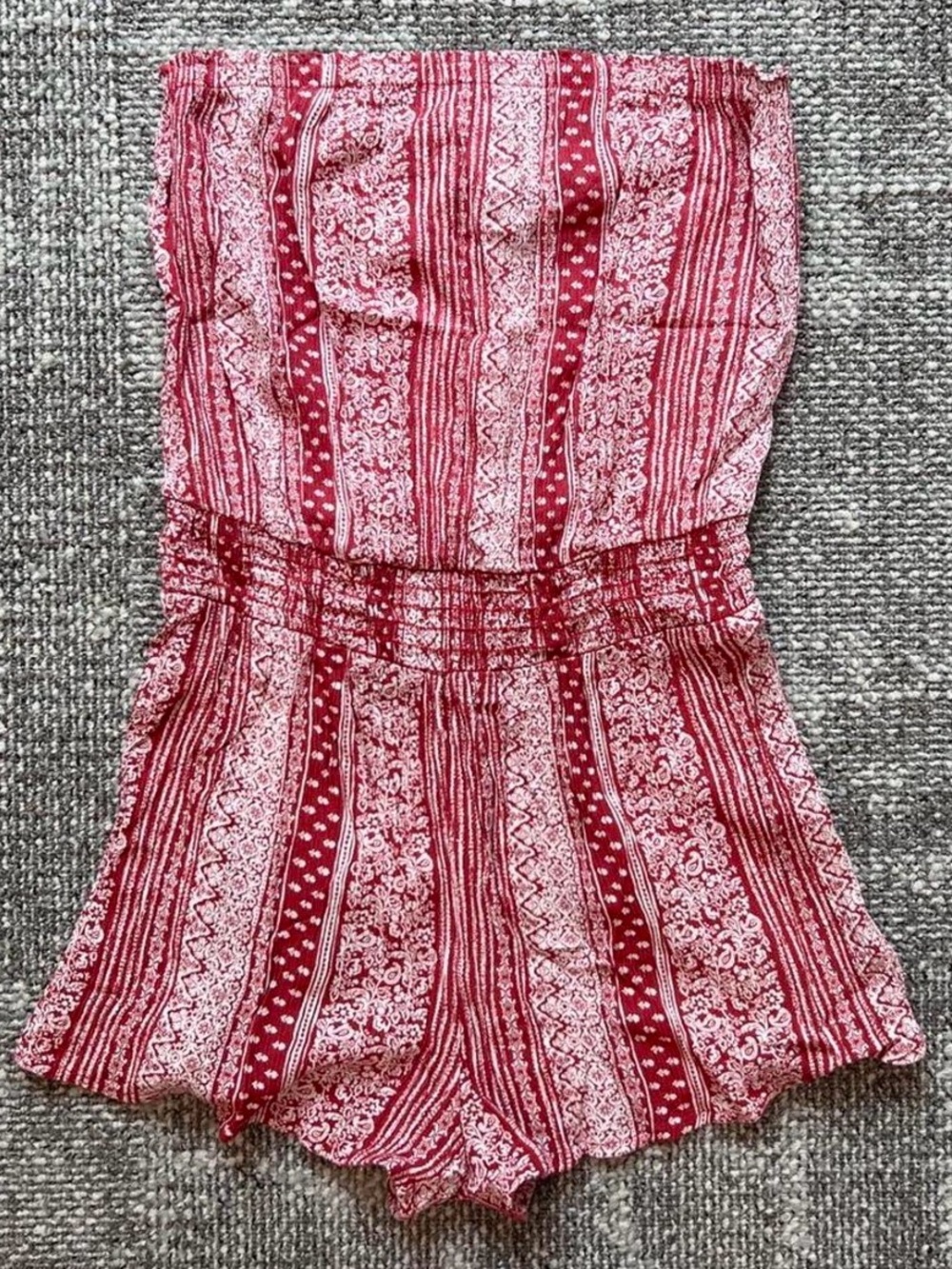 Forever 21 Red Printed Strapless Romper